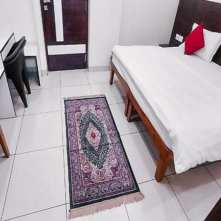 Hotel Rashika Palace ชัยปุระ ภายนอก รูปภาพ