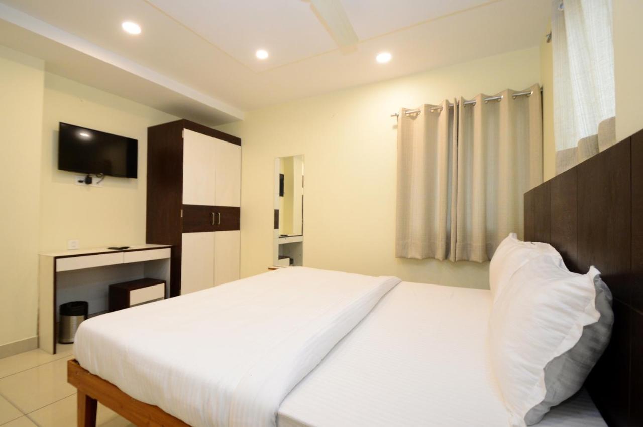 Hotel Rashika Palace ชัยปุระ ภายนอก รูปภาพ